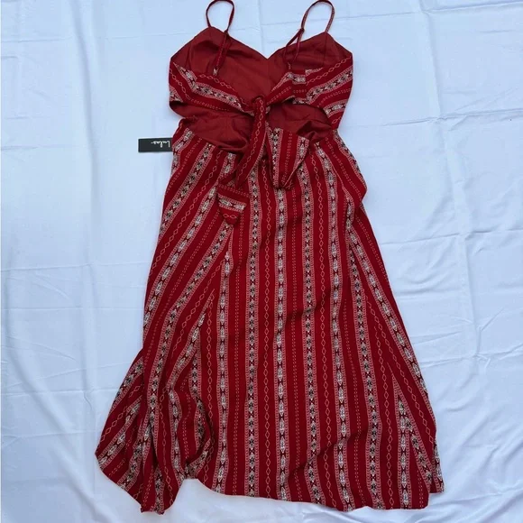 Lulu's Red and White Patterned Dress - Picture 2 of 4